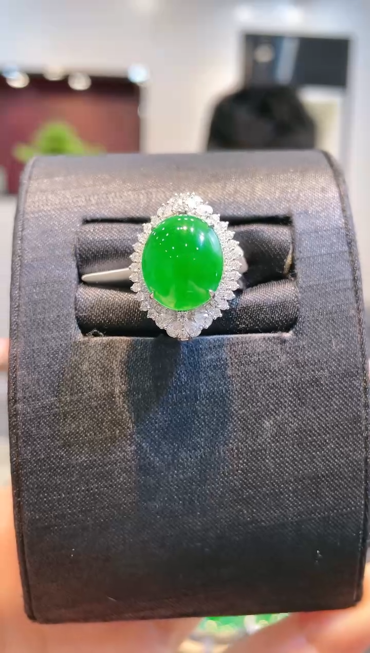 【闪购商品】翡翠颈饰18K金镶嵌A67天然A货翡翠两用款戒指