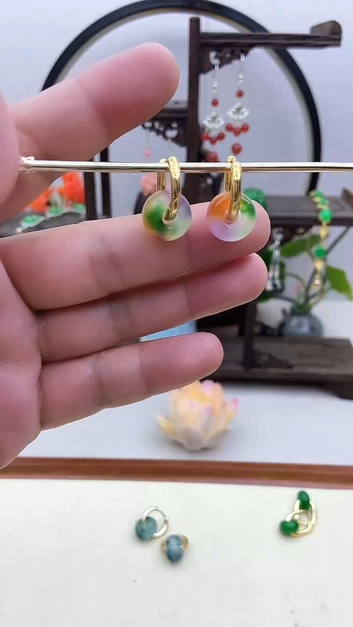 翡翠14K金镶嵌耳饰122号春彩