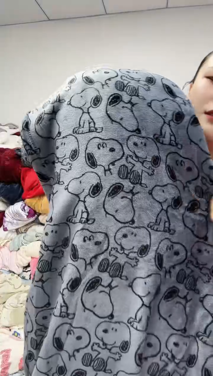 法兰绒2.2x2..3面料尺寸主播介绍为准