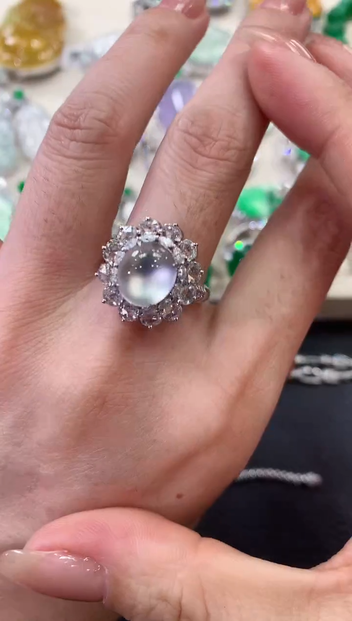 【闪购商品】翡翠戒指18K金镶嵌 B96