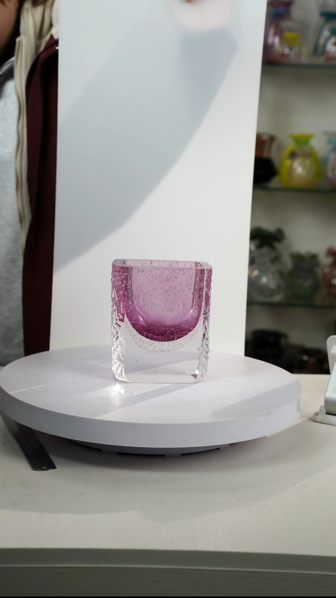 【闪购商品】琉璃【弘扬】高15轻奢琉璃花器正常手工痕迹