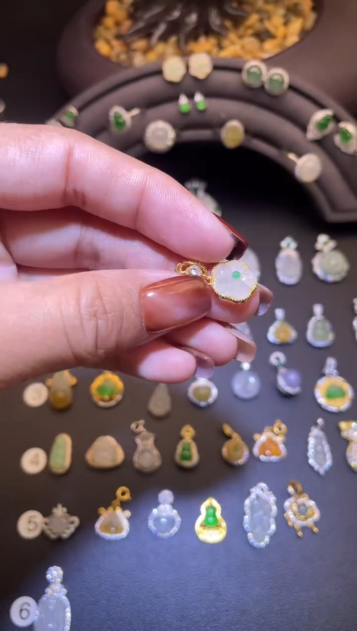 吊坠(不含链)银S925镶嵌翡翠1