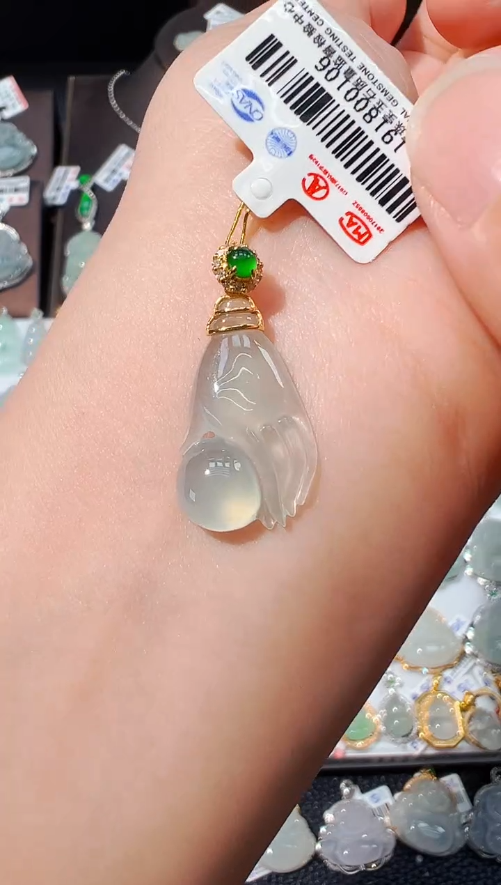 吊坠(不含链)18K金镶嵌翡翠佛手吊坠106
