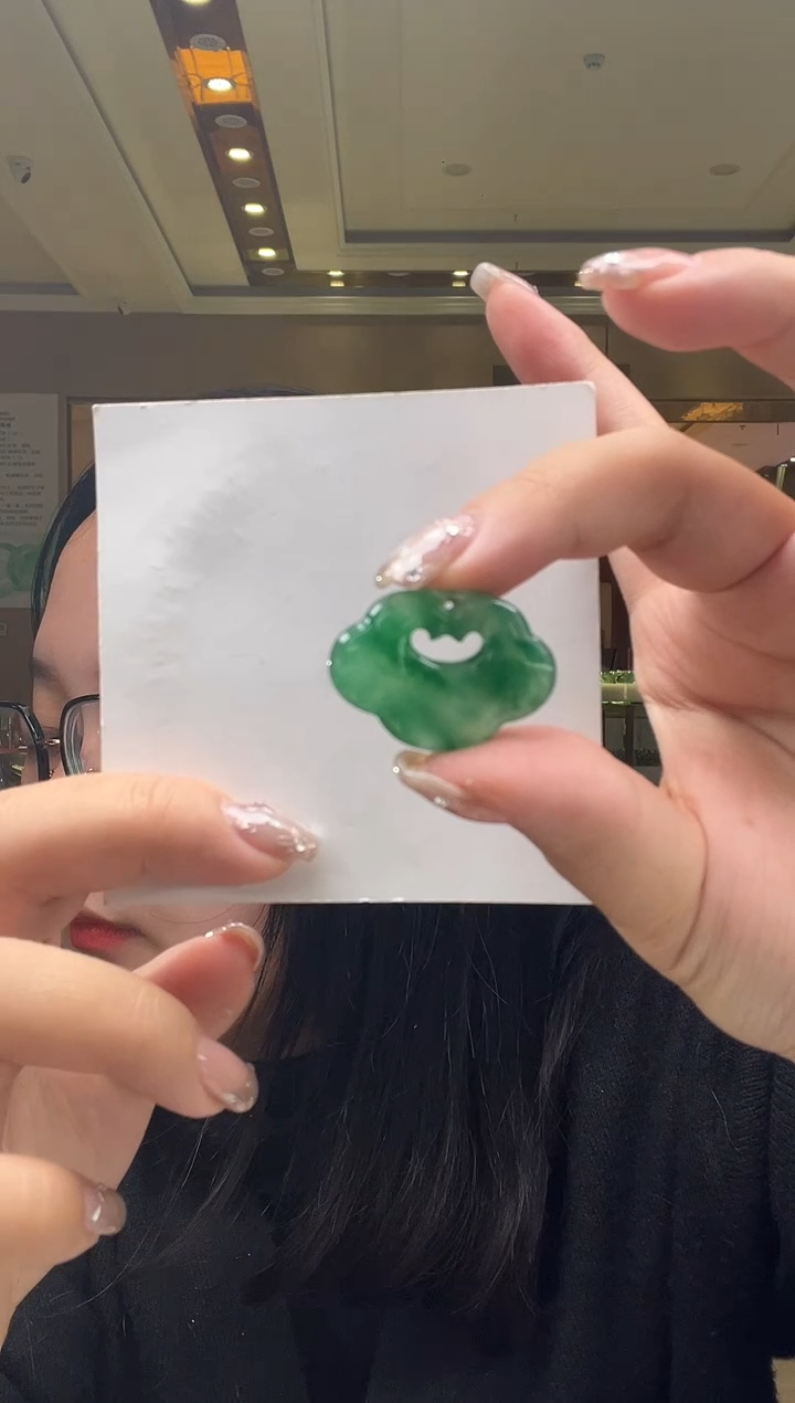 未镶嵌手镯石英质玉39