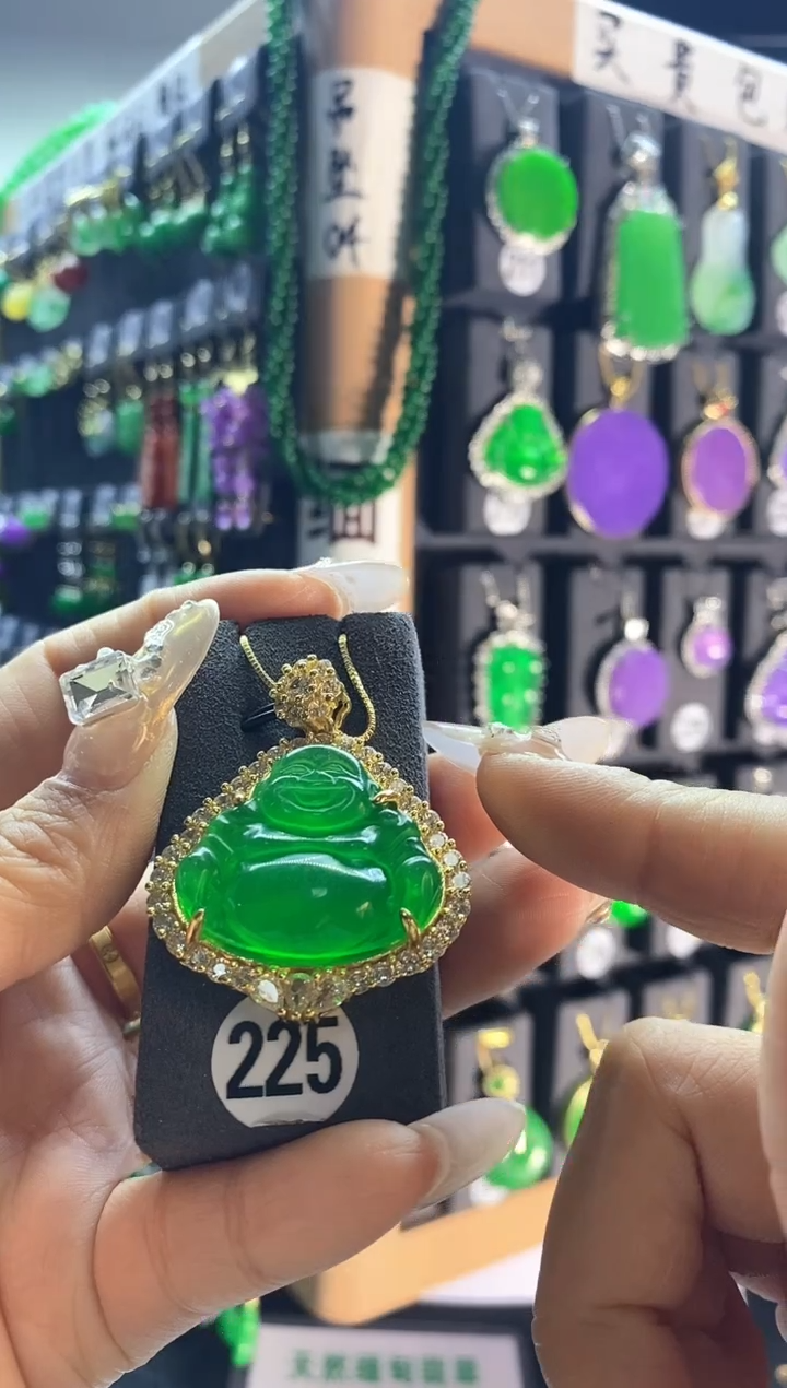 【闪购商品】翡翠颈饰银S925镶嵌225...