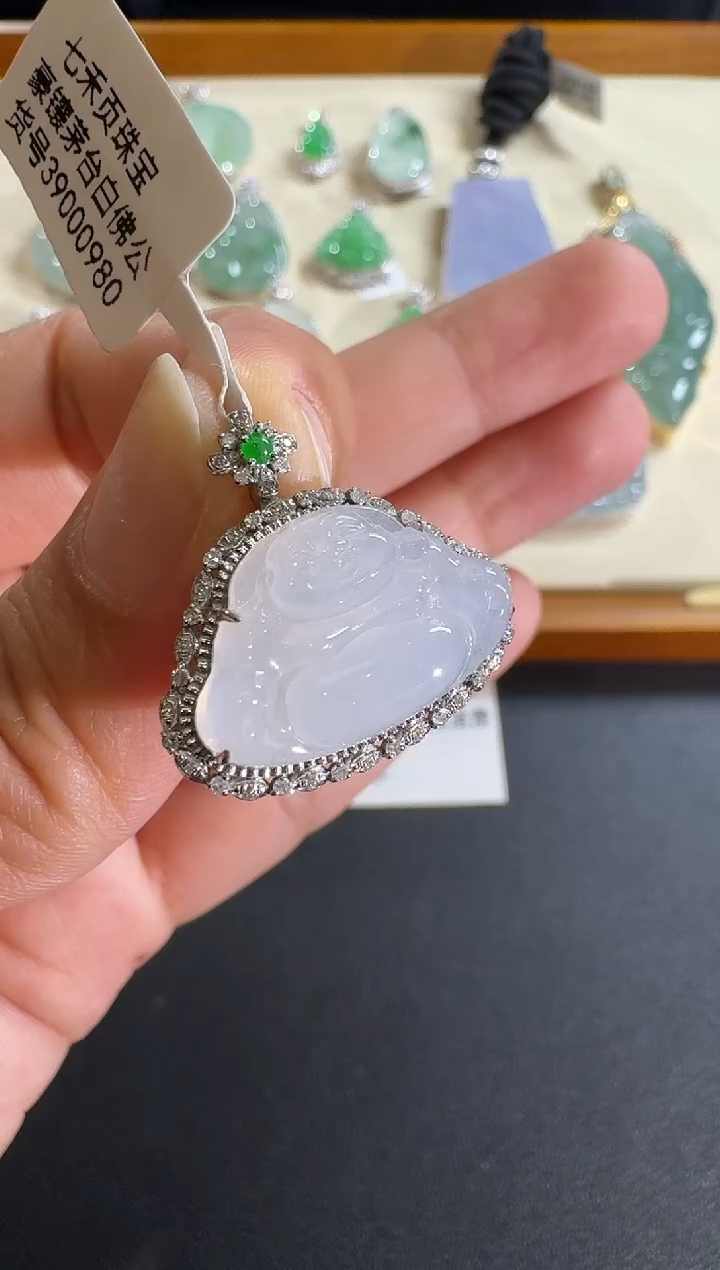 【闪购商品】翡翠吊坠(不含链)18K金镶嵌【源头工厂】钻石镶嵌