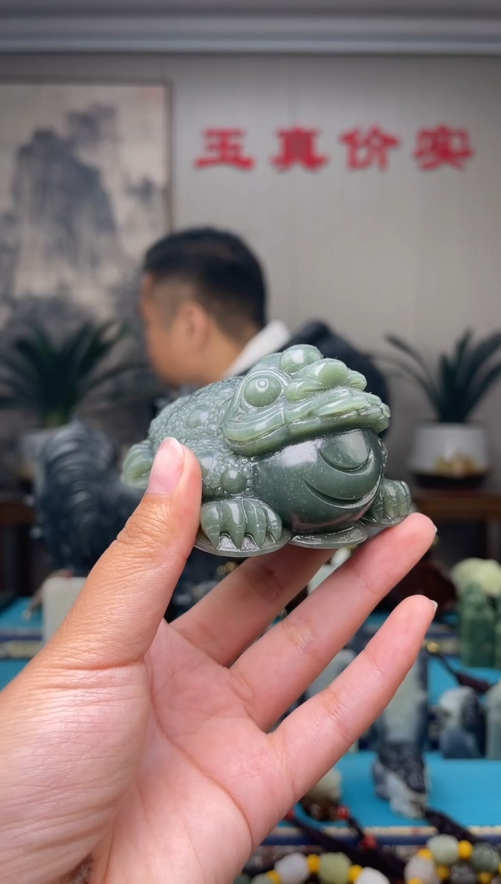 未镶嵌和田玉挂件1