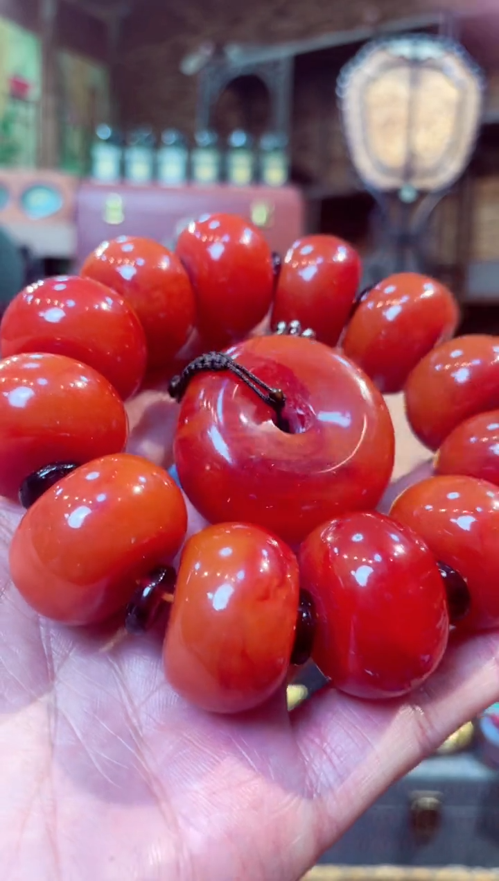 【闪购商品】蜜蜡手串未镶嵌              