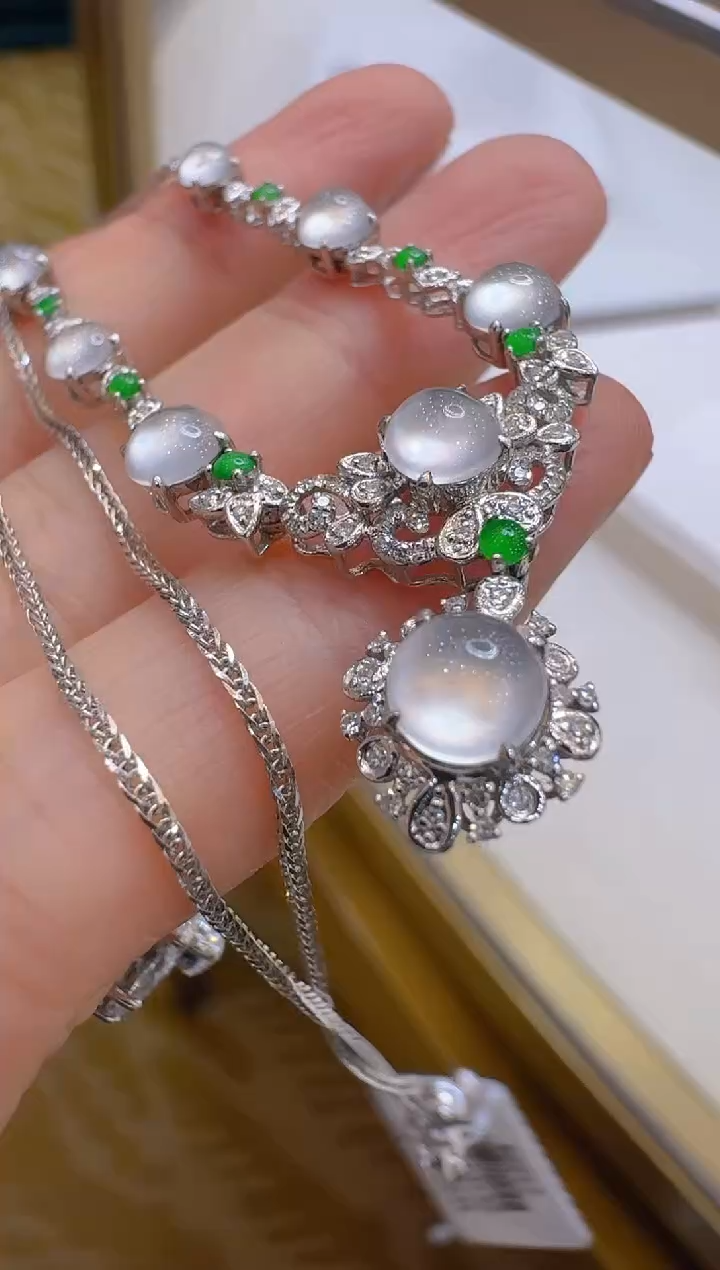 翡翠18K金镶嵌套链多样性团购发一件