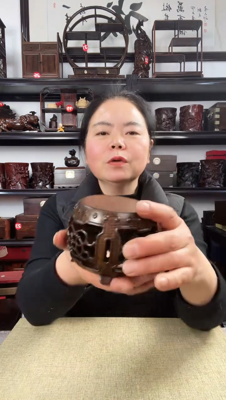 木新鼓老李红木工艺品