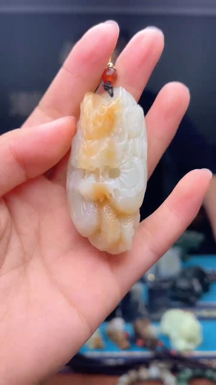 未镶嵌和田玉挂件1