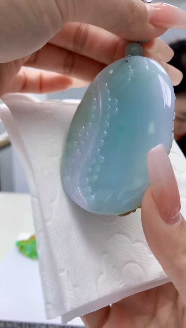 【闪购商品】定制翡翠未镶嵌3123lr-毛货挂件