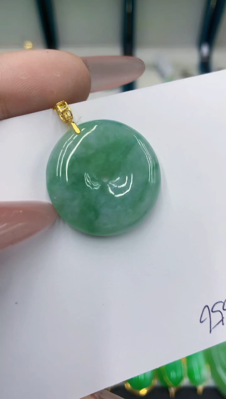 颈饰未镶嵌翡翠11111