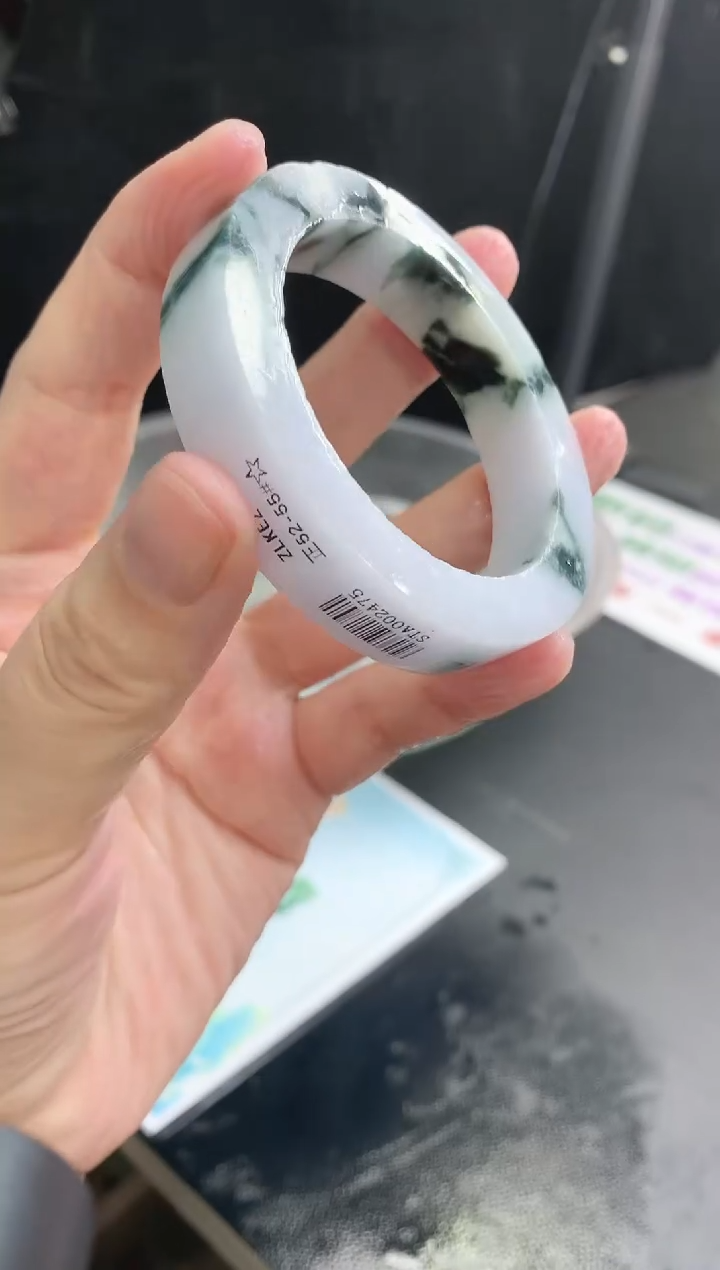 【闪购商品】定制翡翠手镯未镶嵌26 