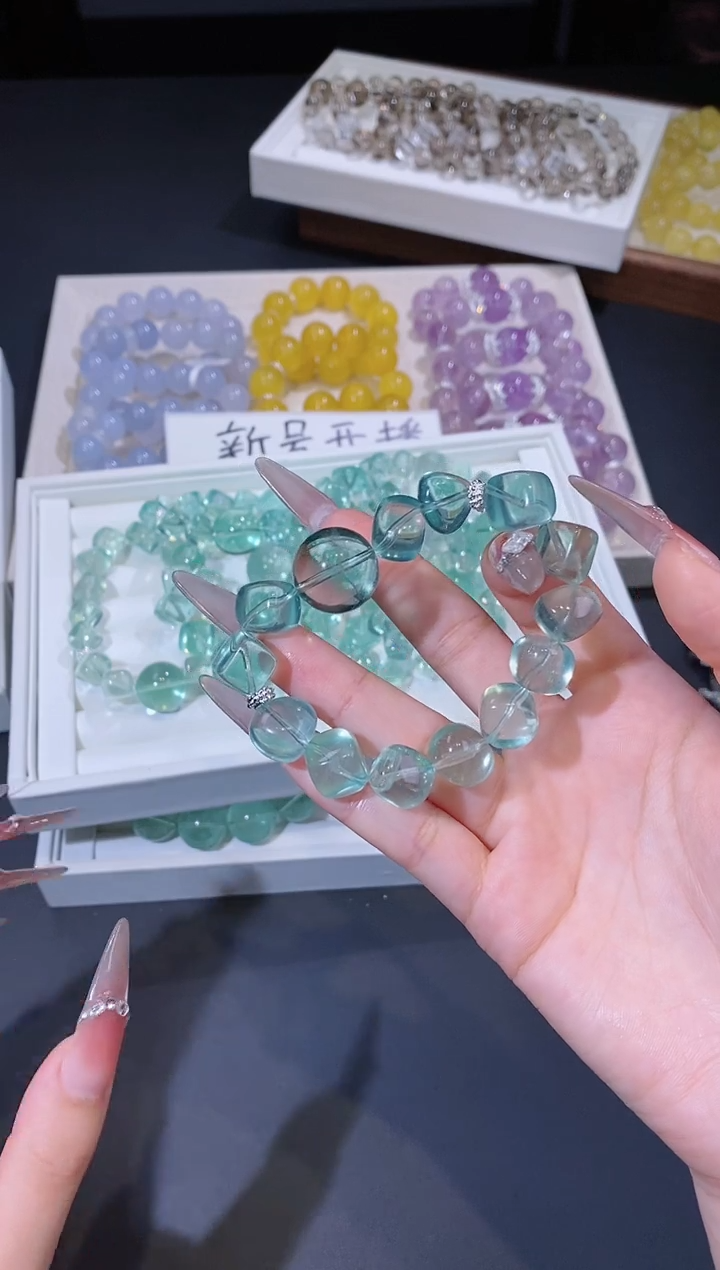 未镶嵌手链萤石1129.7绿萤石手串 多样性发其一