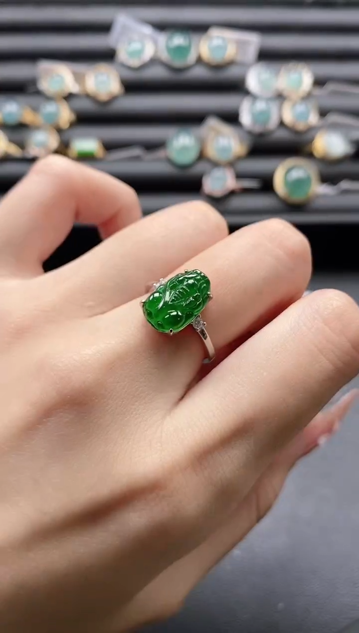 【闪购商品】翡翠戒指银S925镶嵌1111