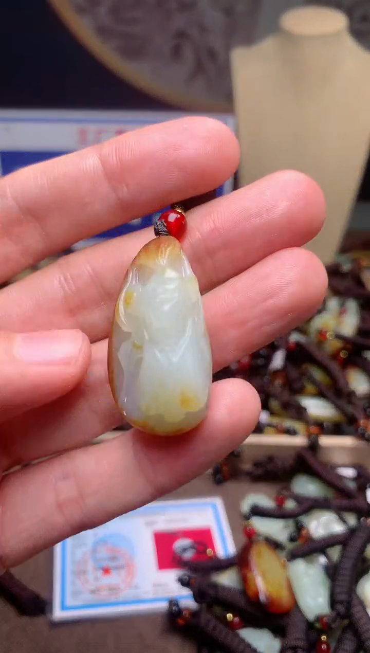 【闪购商品】和田玉颈饰未镶嵌1