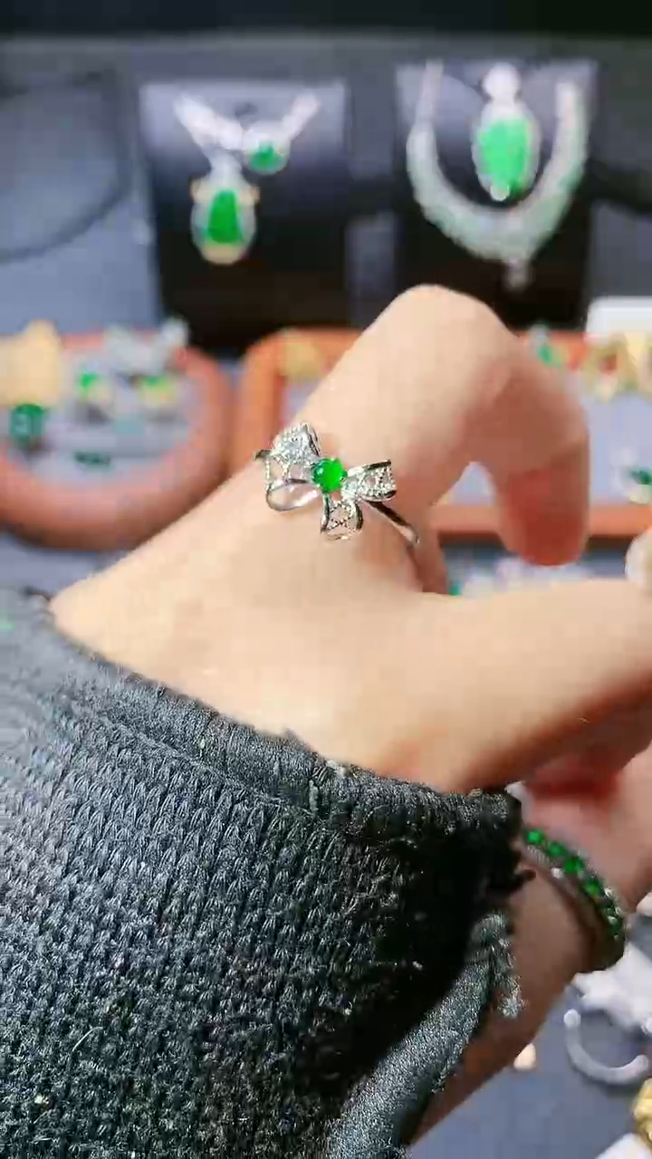 【闪购商品】翡翠戒指银S925镶嵌戒指
