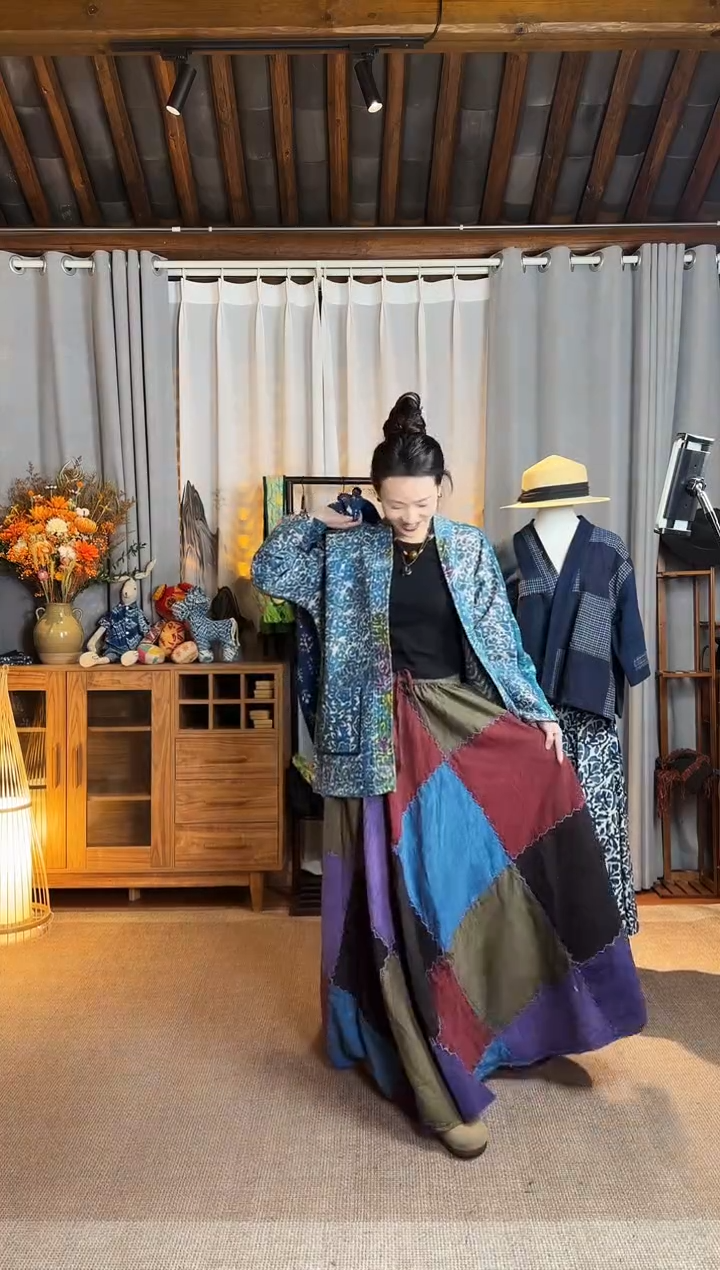 【闪购商品】设计师款方格拼接裙子