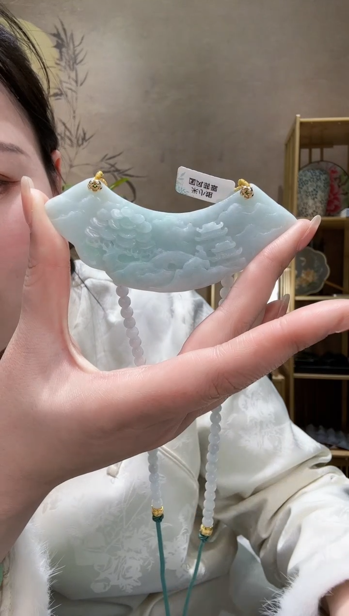 【闪购商品】翡翠颈饰未镶嵌吊坠