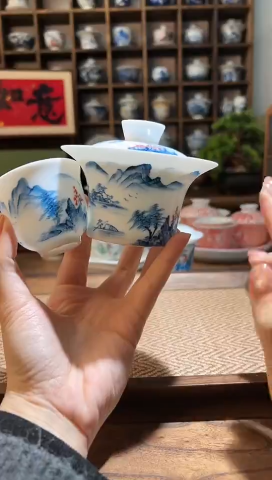 【闪购商品】手绘山水马蹄盖碗+送主人杯
