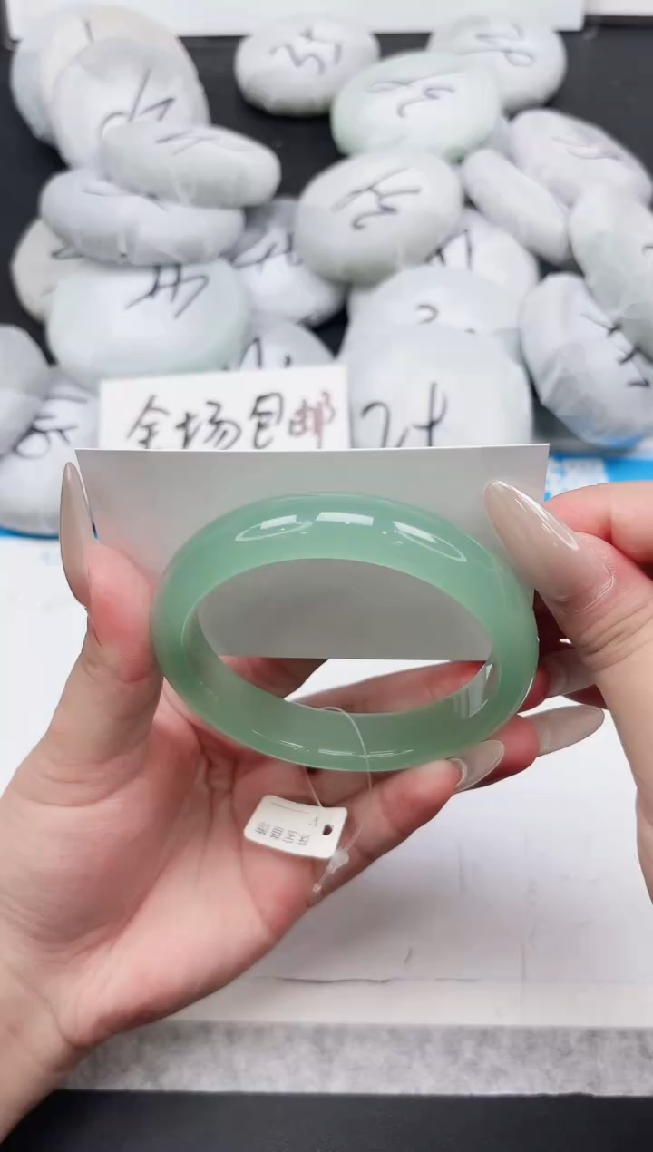 东凌女款手镯355-61.5