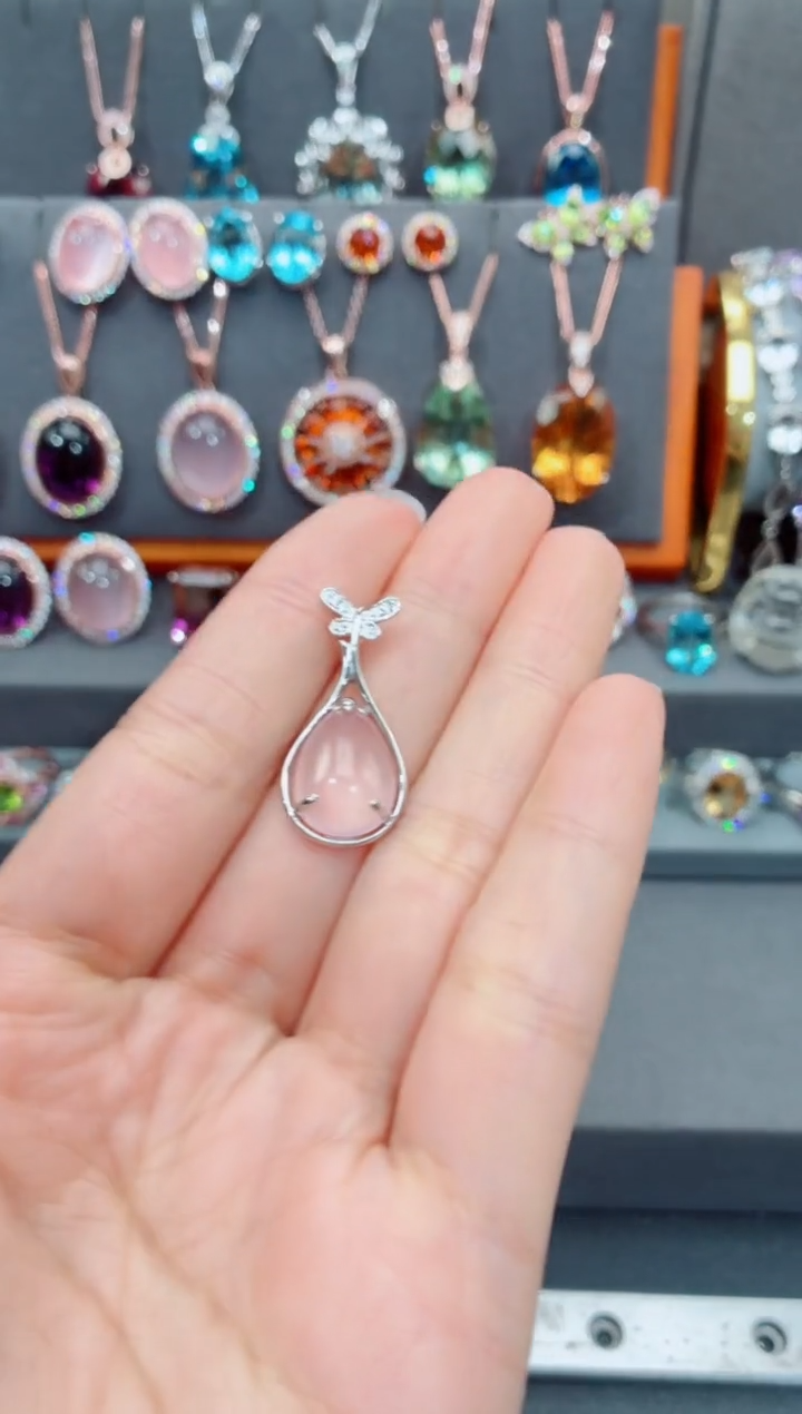 吊坠(不含链)银S925镶嵌水晶水晶吊坠