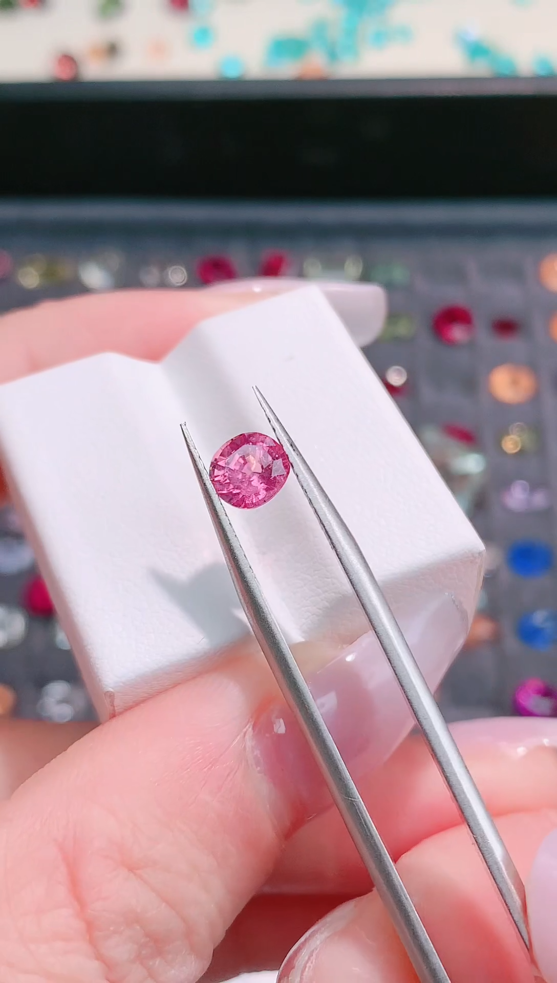 未镶嵌尖晶石珠宝半成品1.05ct