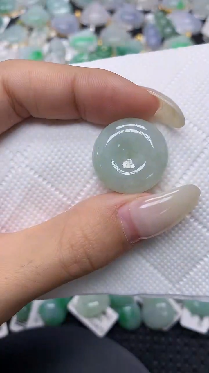 颈饰未镶嵌翡翠111111111111