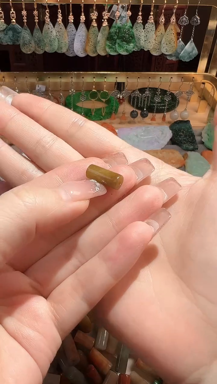 【闪购商品】翡翠耳饰未镶嵌翡翠