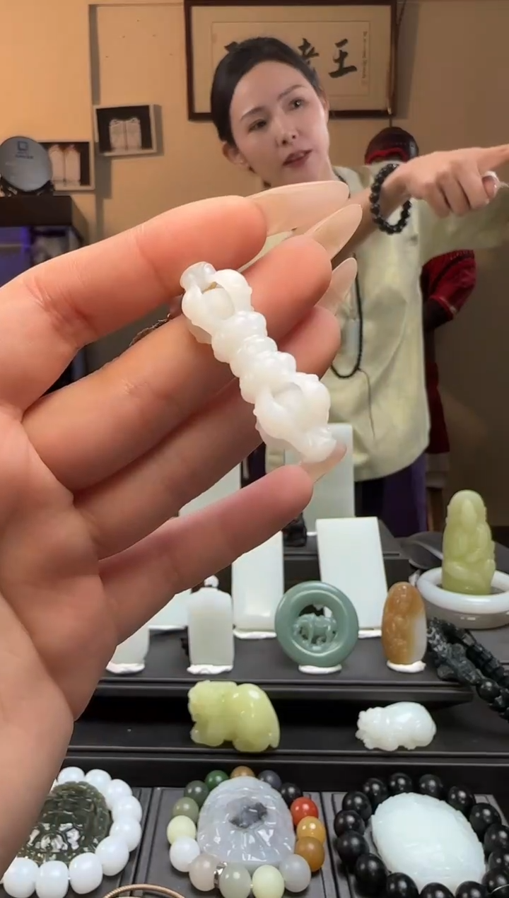 【闪购商品】和田玉白玉金刚杵未镶嵌吊坠