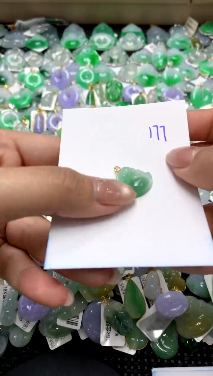 【闪购商品】翡翠颈饰18K金镶嵌111111111