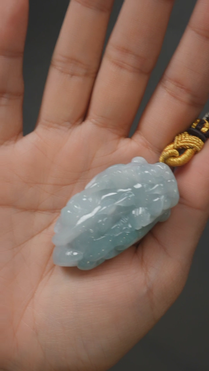 【闪购商品】翡翠挂件未镶嵌62241230-100