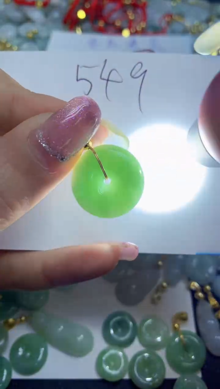 【闪购商品】翡翠颈饰合金天然翡翠A货