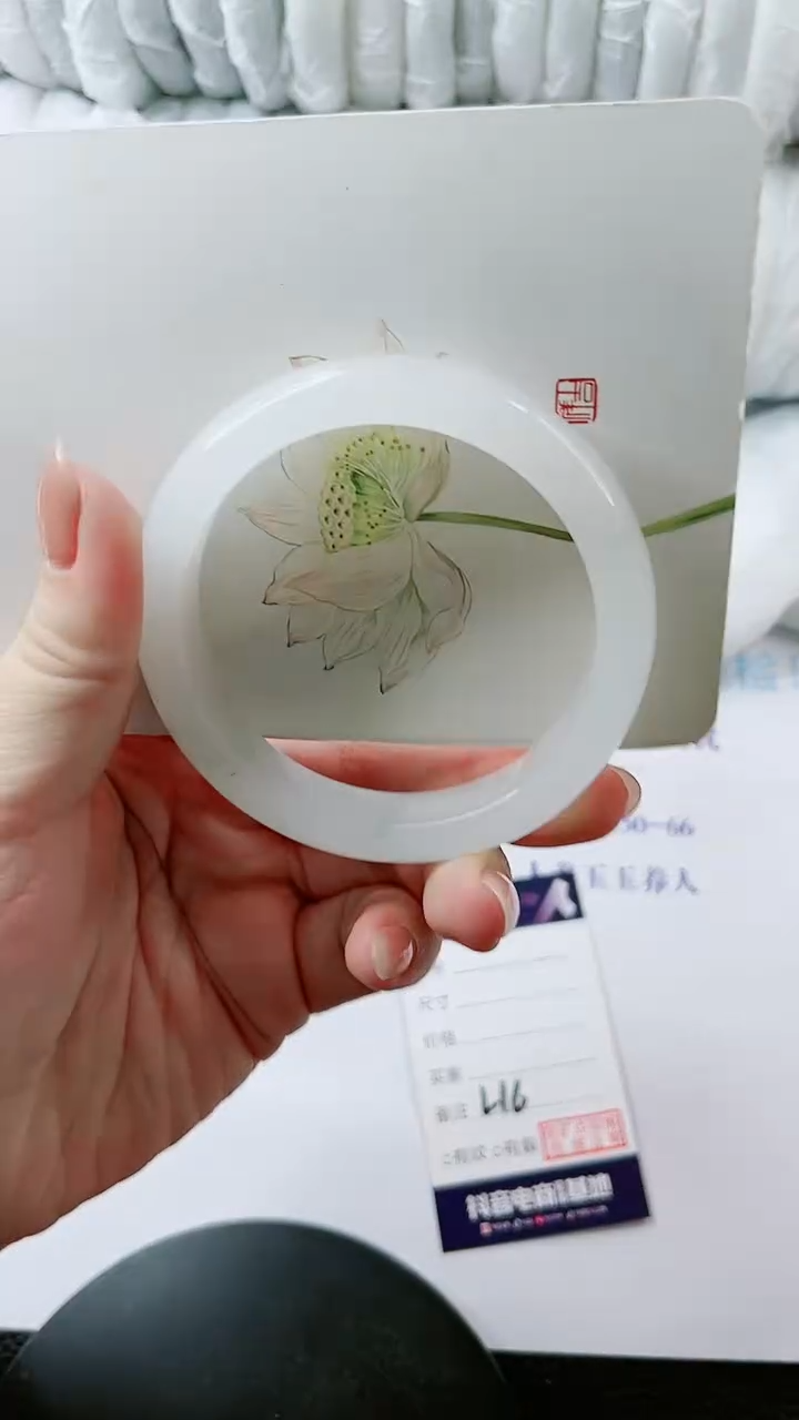 【闪购商品】石英质玉手镯未镶嵌多样性发货L16