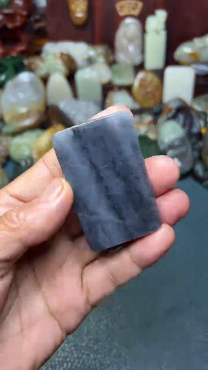 未镶嵌和田玉挂件-