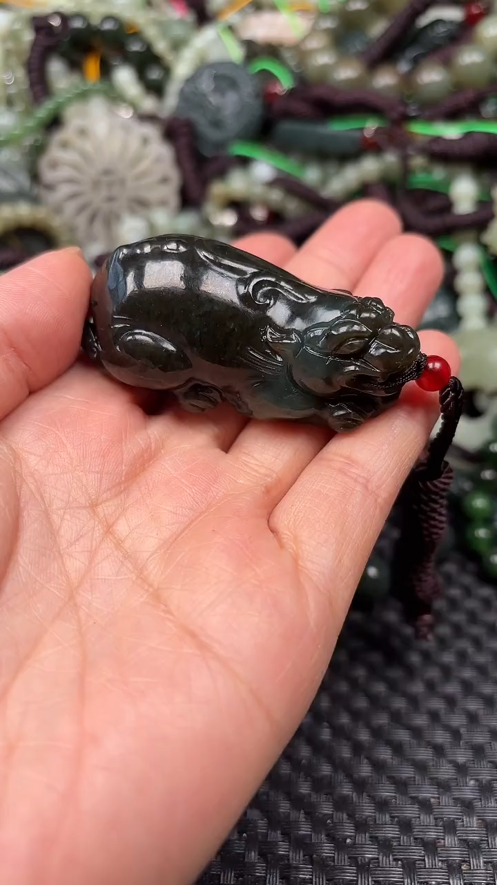 【闪购商品】和田玉颈饰未镶嵌1