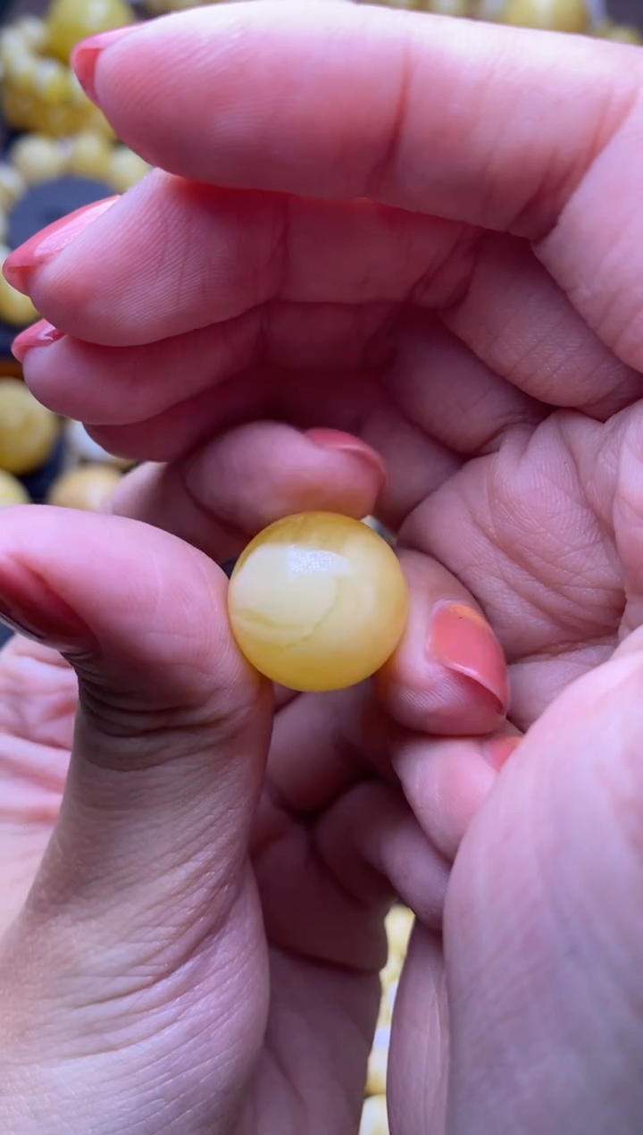 【闪购商品】琥珀裸石未镶嵌大小姐珠宝严选103