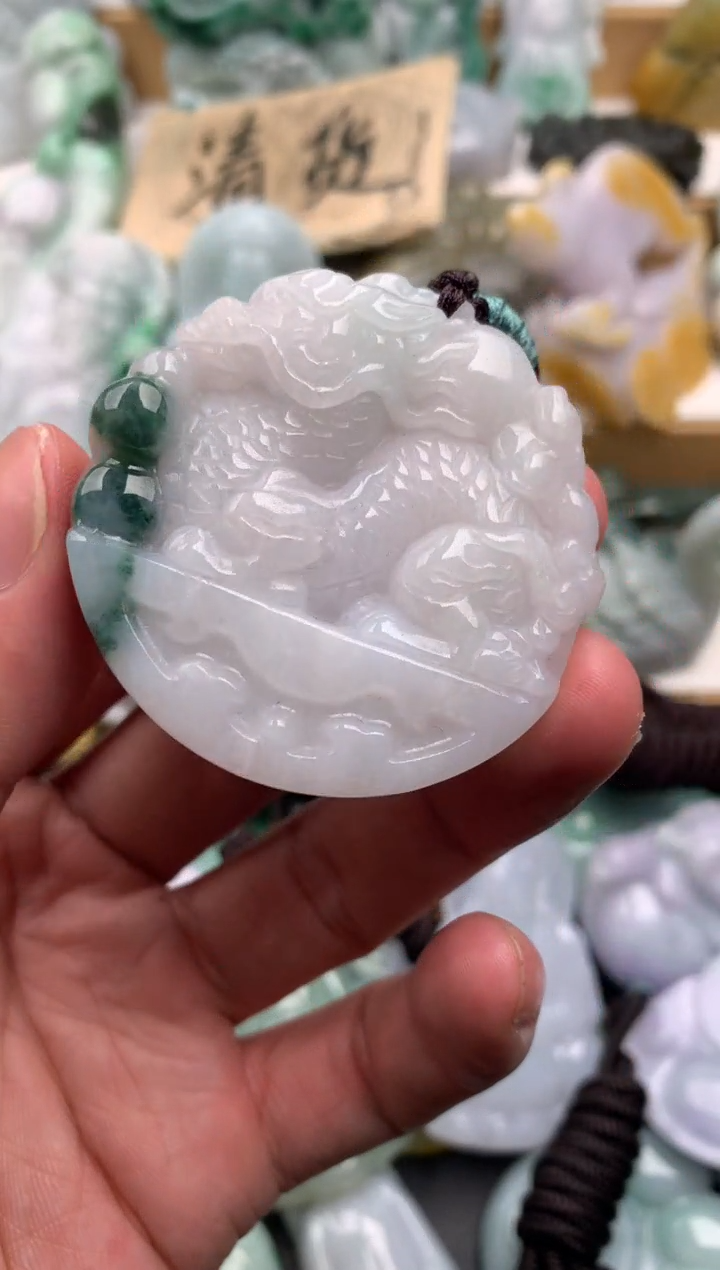 吊坠(不含链)未镶嵌翡翠1