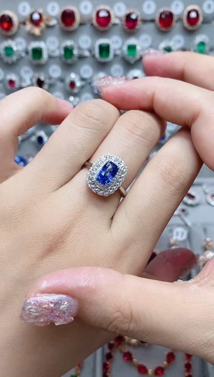 【闪购商品】蓝宝石18K金戒指18K金镶嵌·