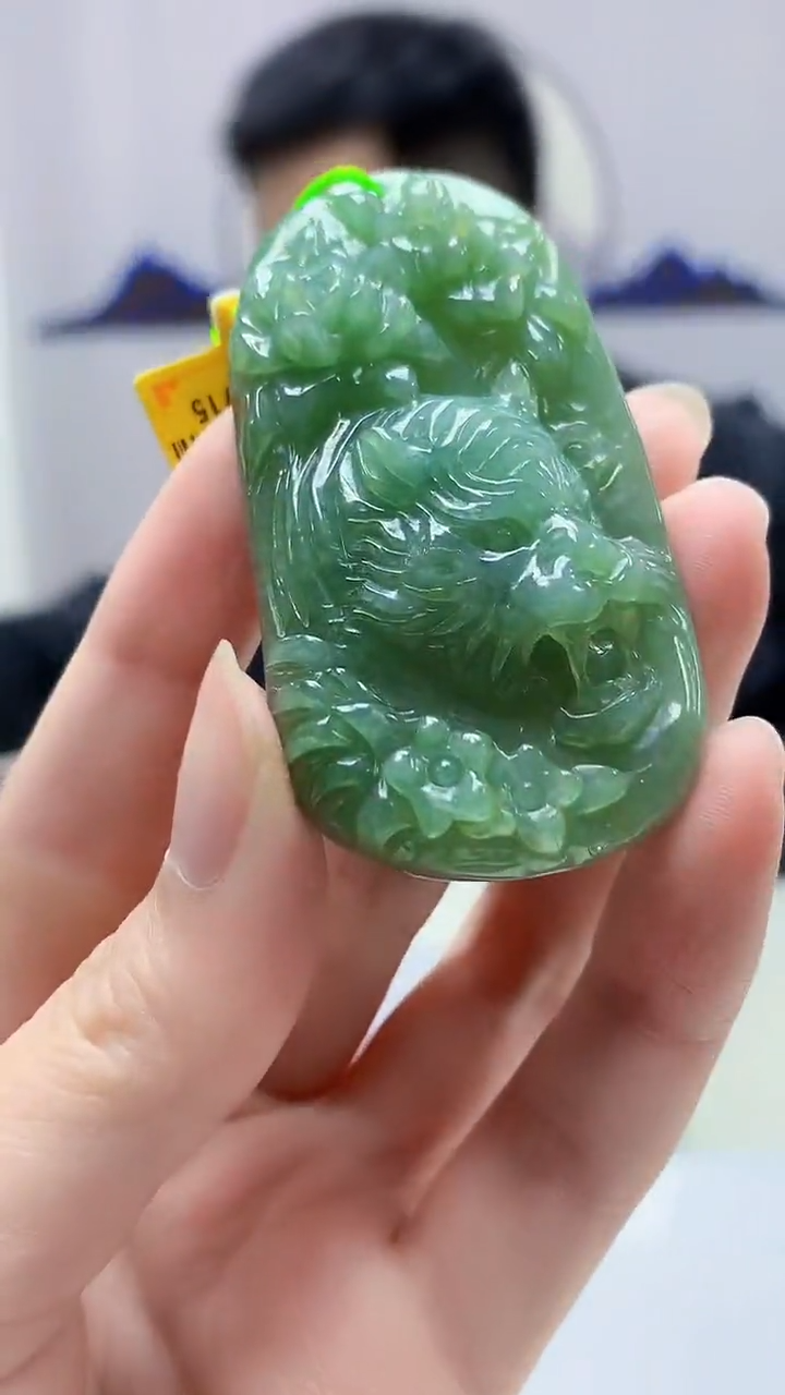 【闪购商品】定制翡翠未镶嵌5153zm-毛货挂件135