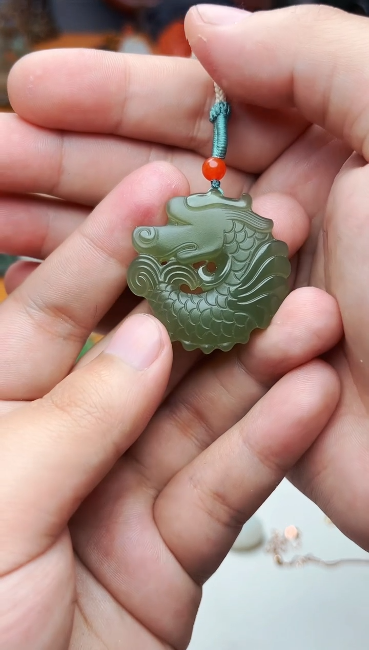 【闪购商品】和田玉颈饰未镶嵌鱼化龙01