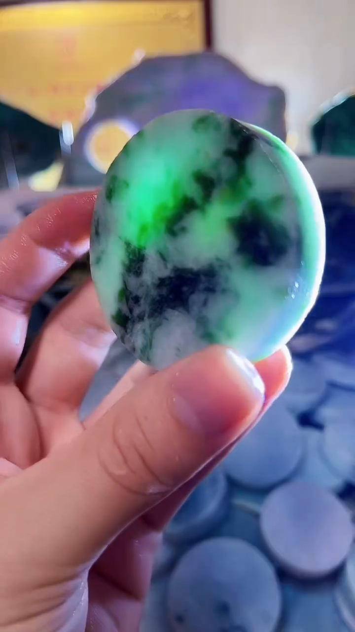 【闪购商品】翡翠颈饰未镶嵌A货白文1897