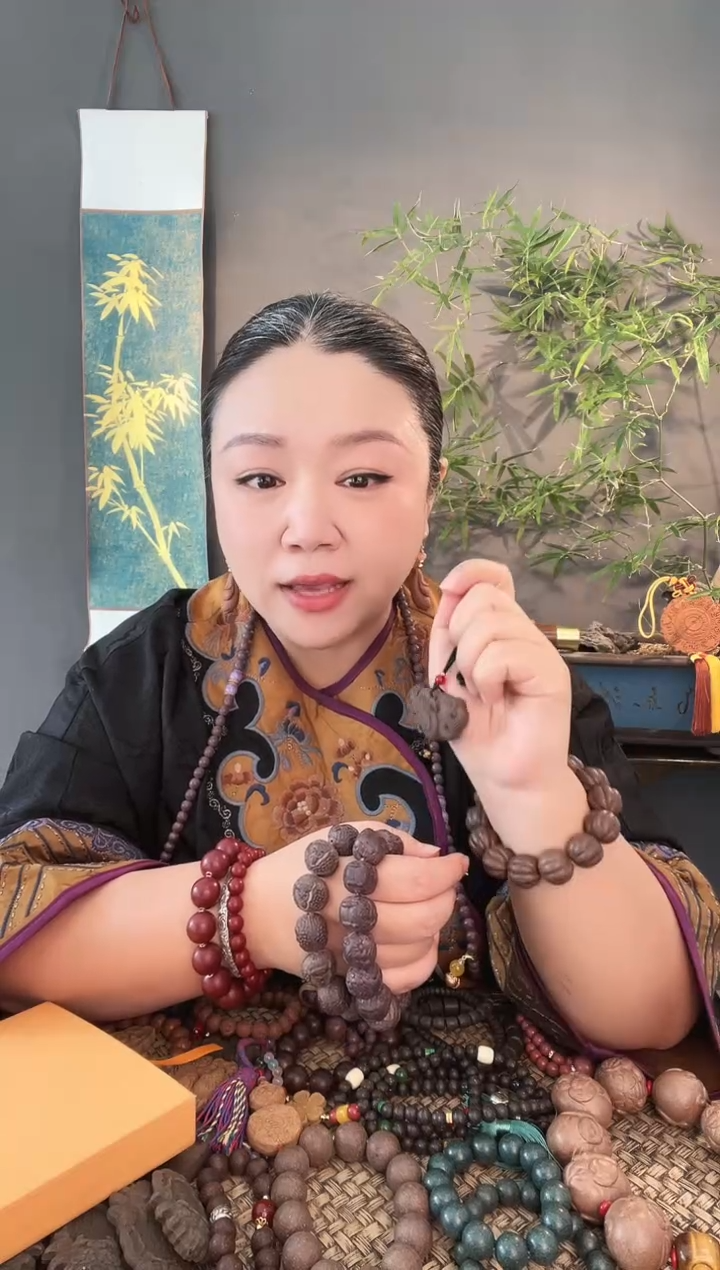 泥塑五香芄凤凰于飞牌子