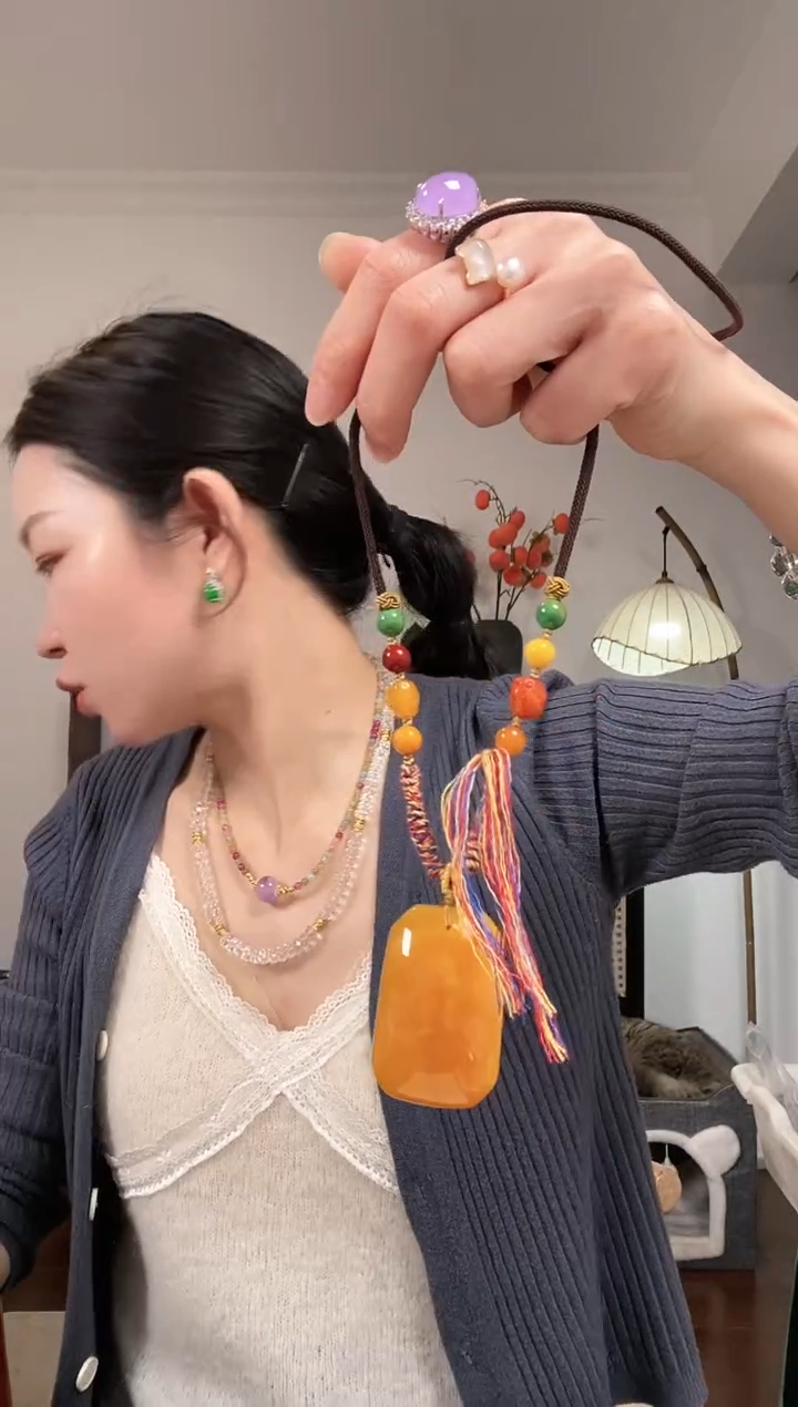 【闪购商品】琥珀颈饰未镶嵌A609AAAAA