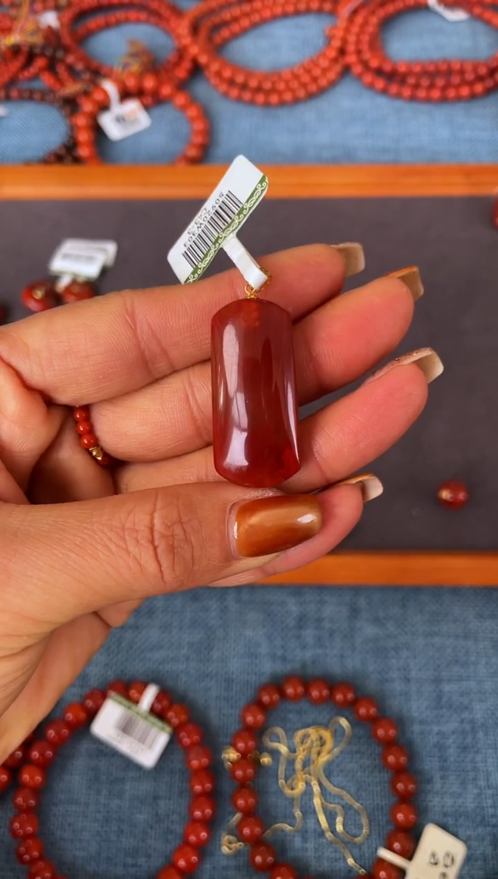 未镶嵌吊坠南红玛瑙N10凉山瓦西料牛血红无事牌
