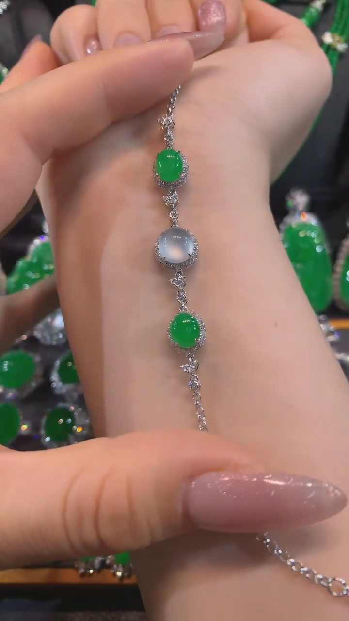 【闪购商品】翡翠手链18K金镶嵌手链