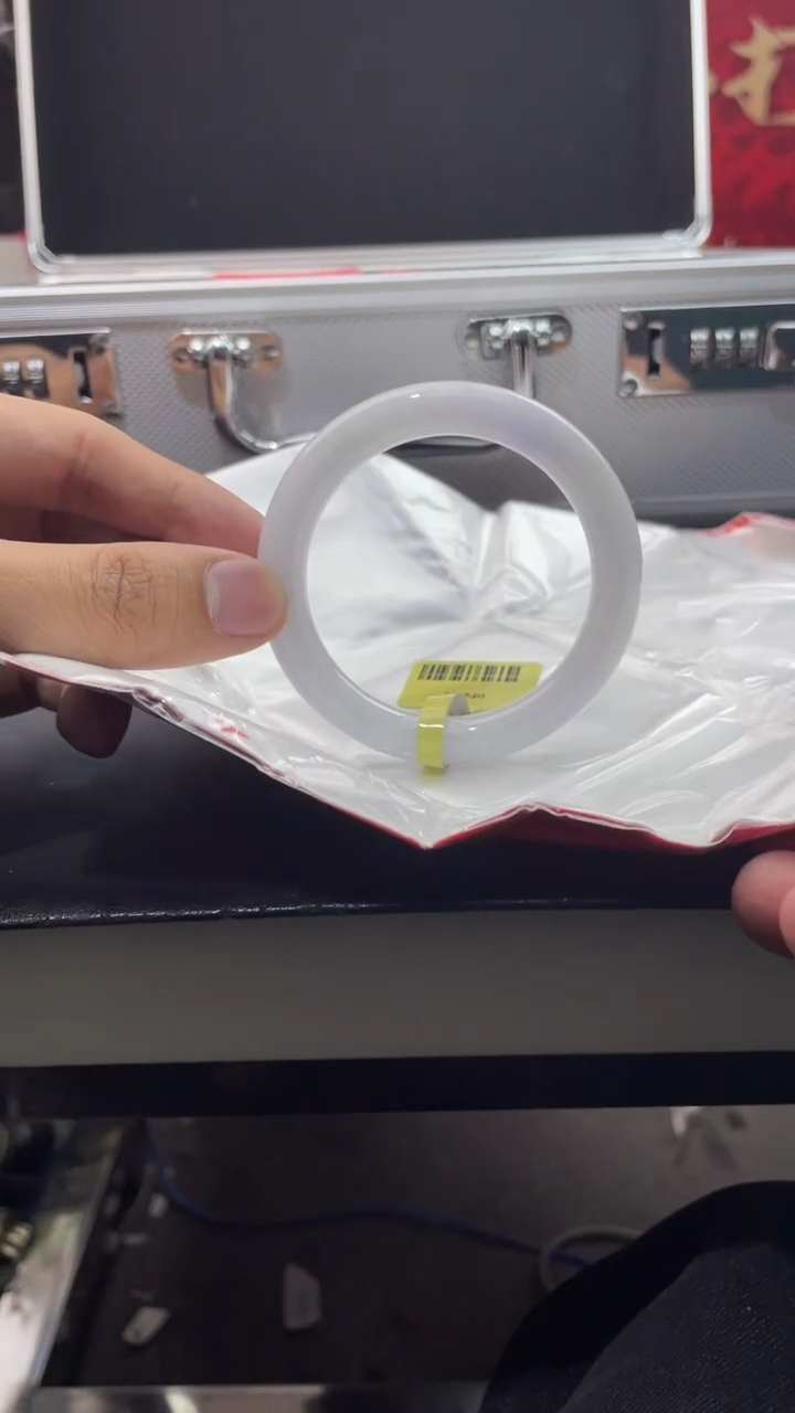 【闪购商品】翡翠手镯未镶嵌36翡翠手镯