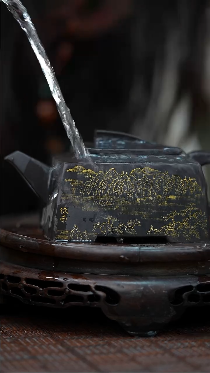茶壶紫砂宜兴紫砂岁颐传砂原矿全手47+茶叶