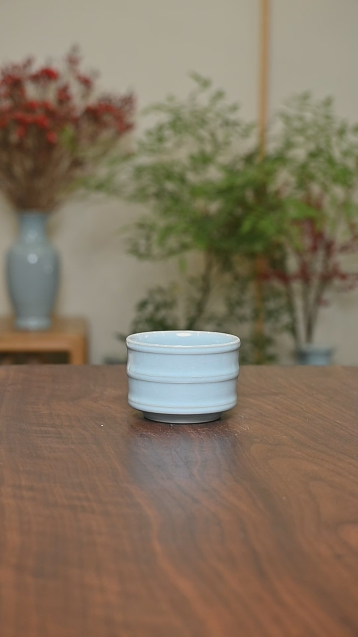 【闪购商品】其他天青釉朱法喜款手签弦纹杯杯100毫升一级